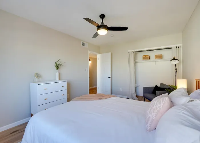 2 Mi To Old Town: W/ Pool Access & Patio Scottsdale